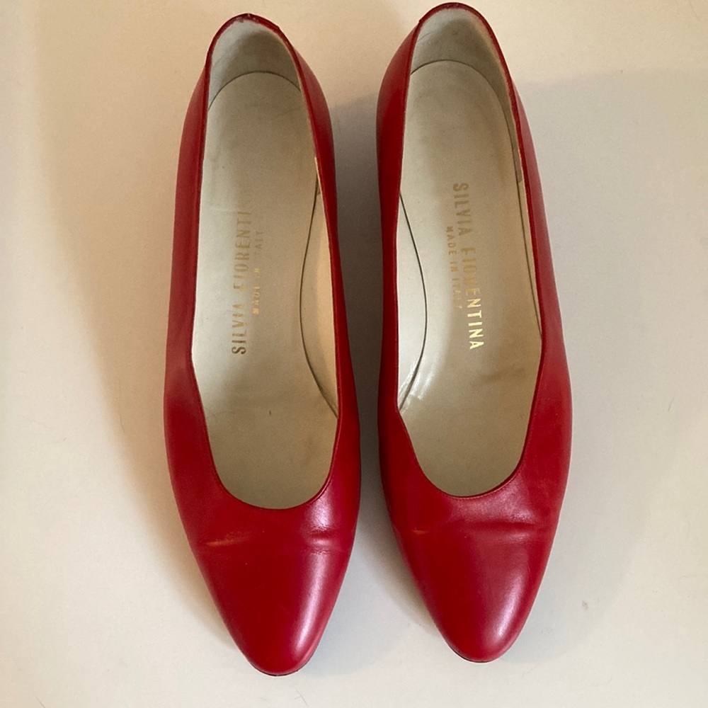 Silvia Fiorentina vintage red leather shoes.